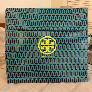 Tory Burch gift bag